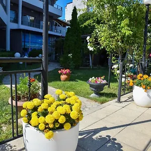 Daire Devora 1 & Bar & Restaurant, Varna